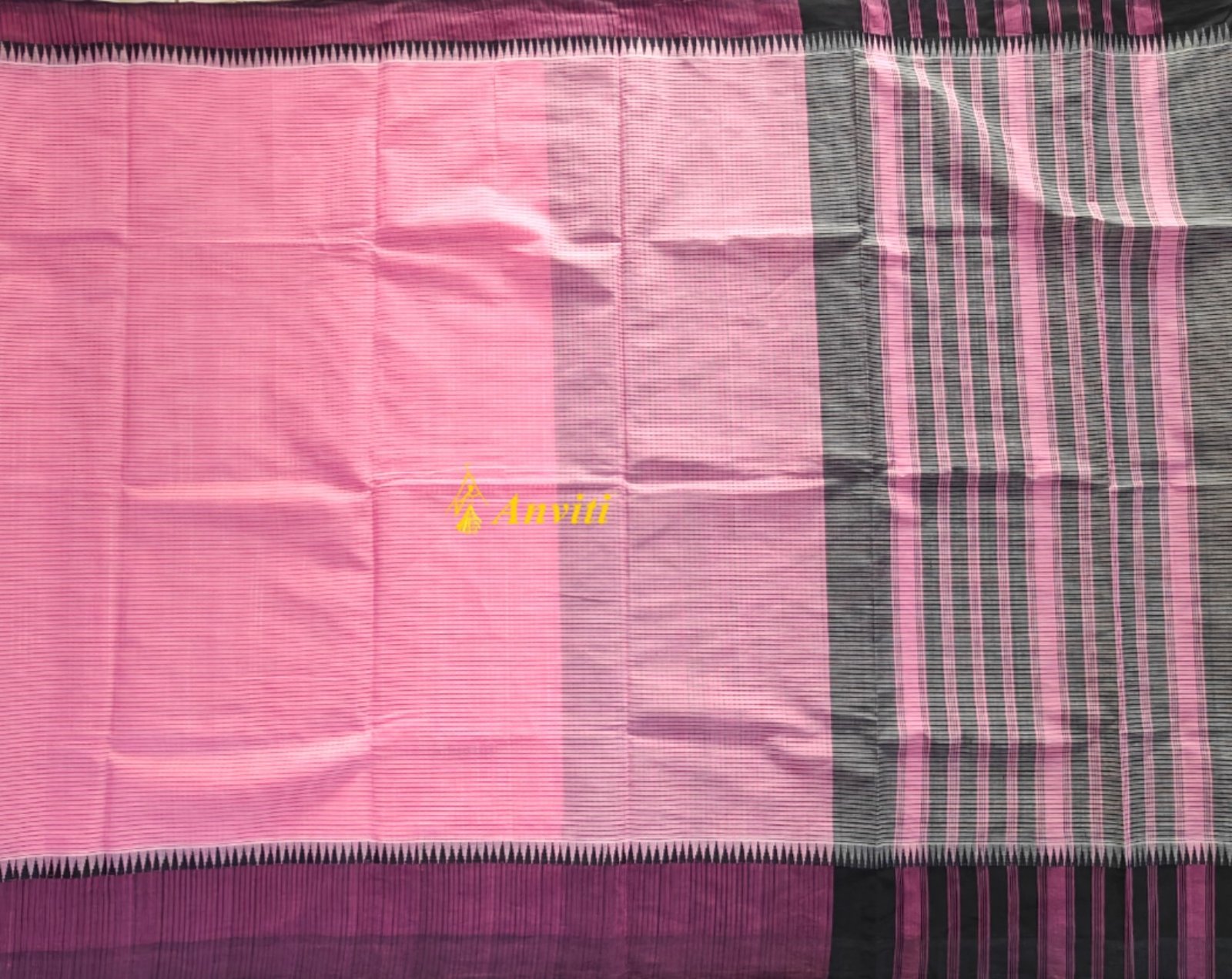 Pink_Checks_temple_2